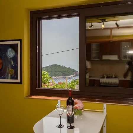 Apartman Sunny Tower Sea & Old Town View